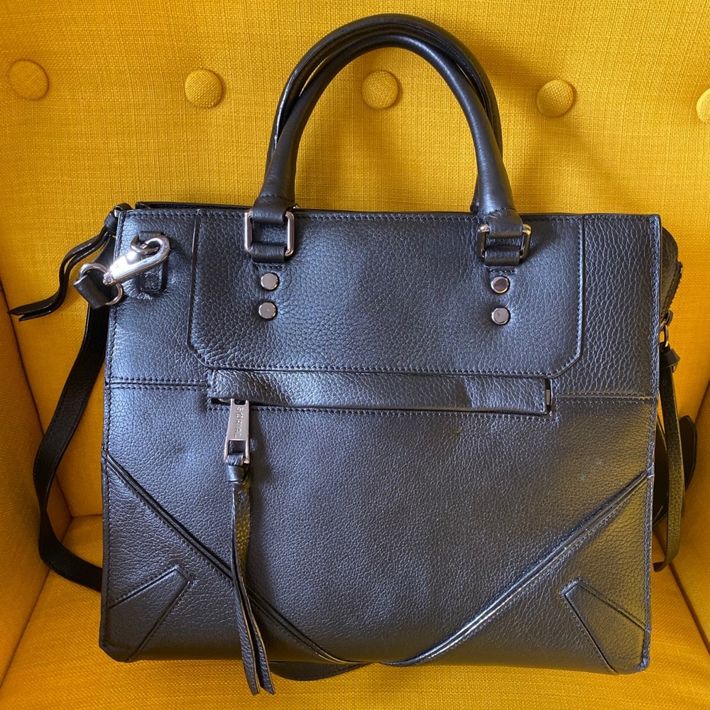 SORIAL Black leather handbag